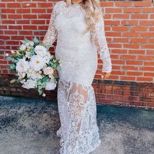 GORGEOUS white and nude lace dress!